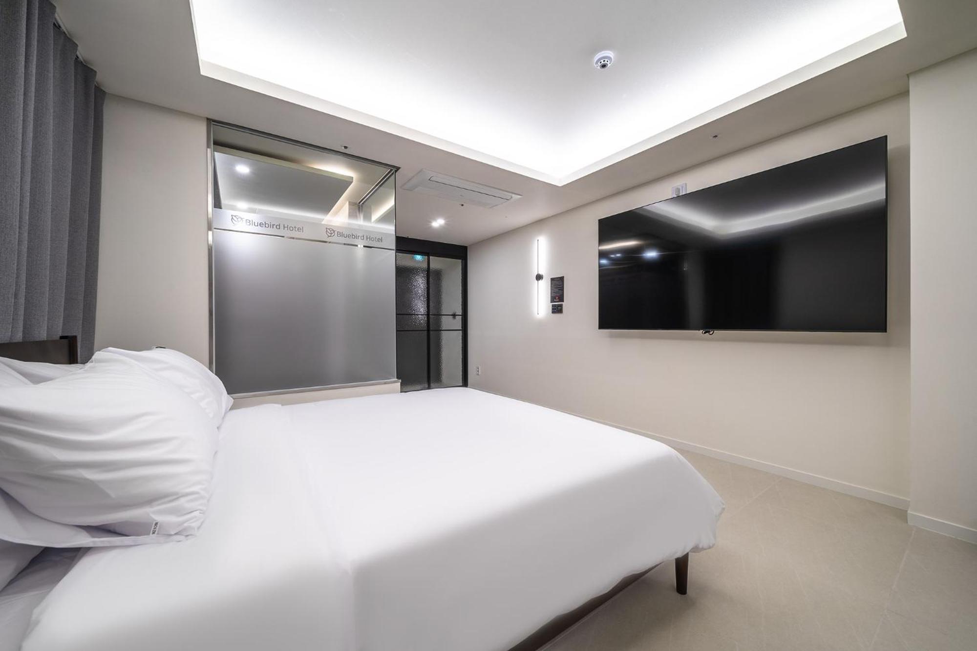 Bluebird Hotel Incshon Kültér fotó