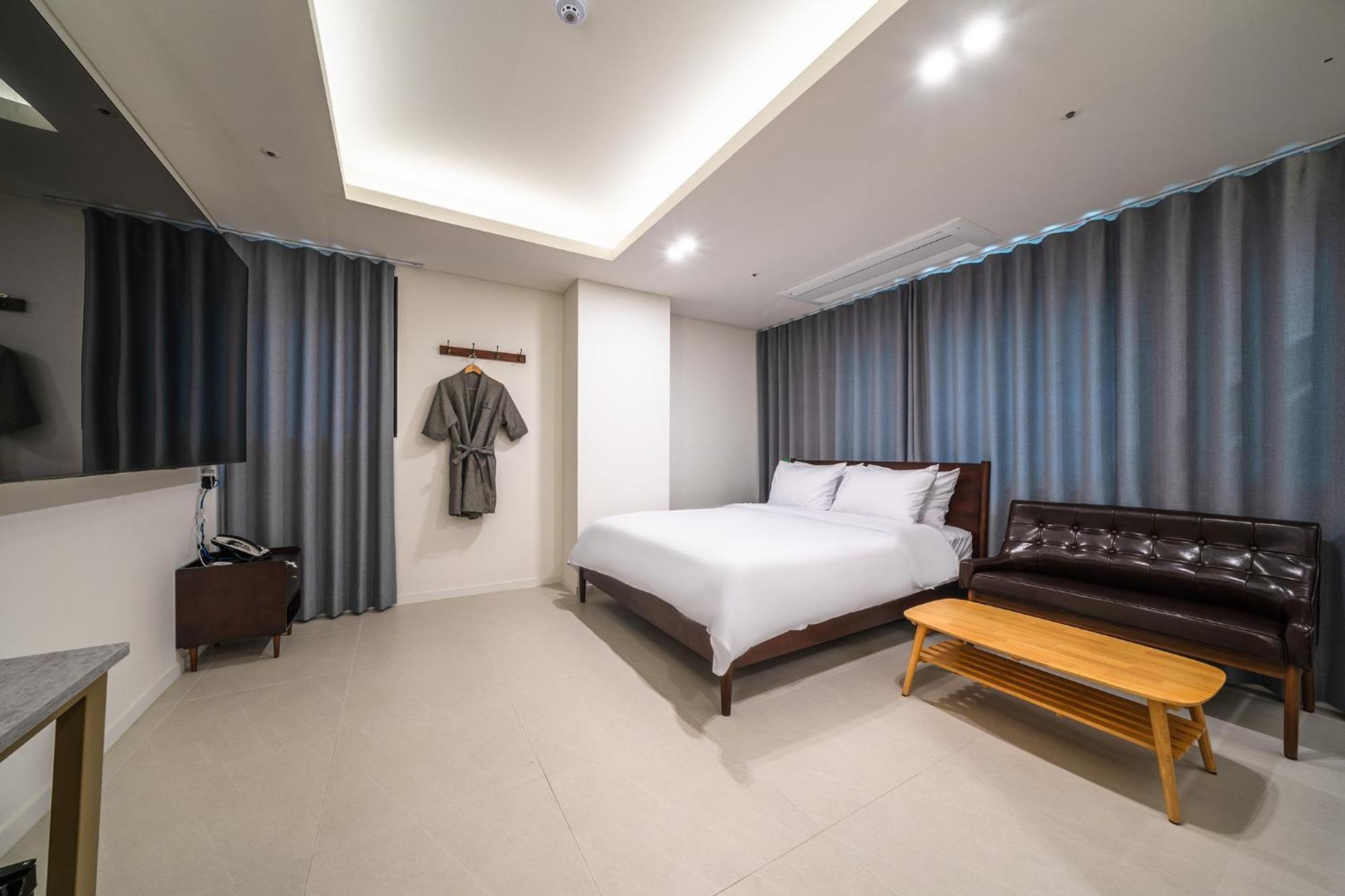 Bluebird Hotel Incshon Kültér fotó